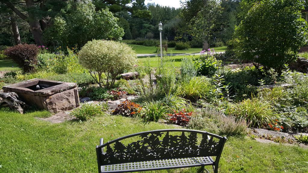Pinehurst Inn Bed & Breakfast Bayfield Exterior foto